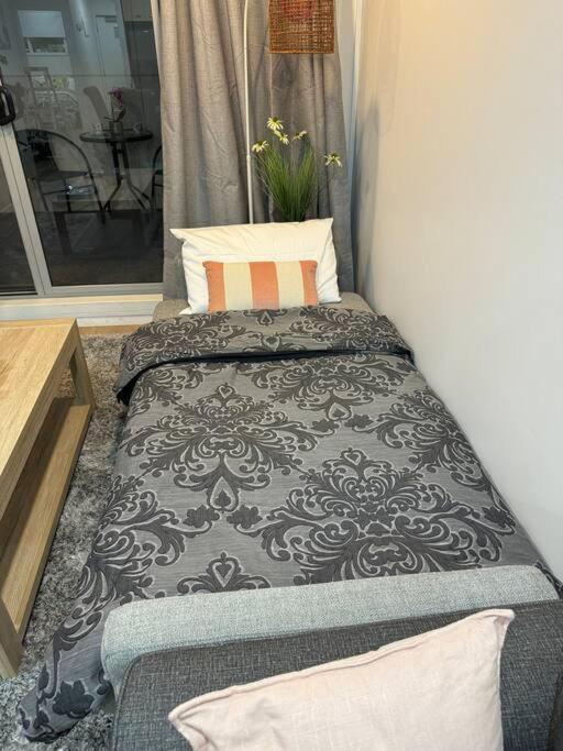 Stunning 3 Bd - 2 Bth City Apt - Pool & Carpark Окленд Экстерьер фото