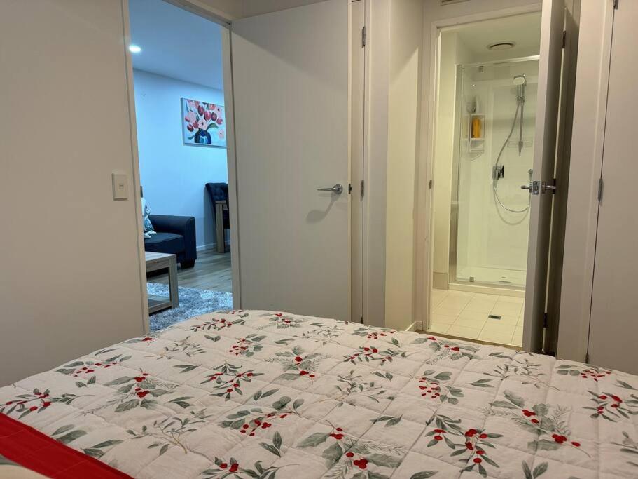 Stunning 3 Bd - 2 Bth City Apt - Pool & Carpark Окленд Экстерьер фото